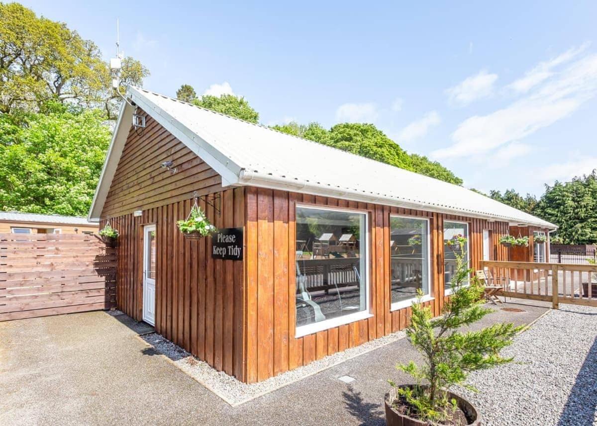 Loch Ness Highland Resort Pods Форт Аугустус Экстерьер фото